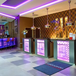 Leonardo Hotel