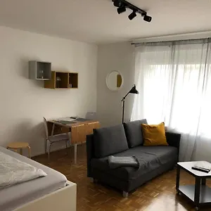 Zentrales Studio Im Kaiserviertel Appartamento