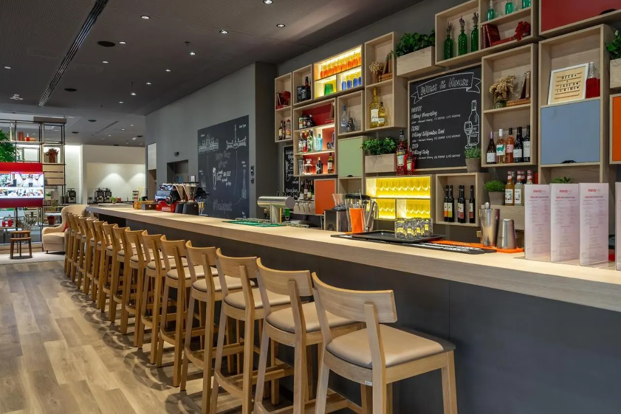 Intercityhotel Dortmund 4*,